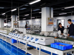 Rotor Tipi Masaüstü Tıbbi Laboratuvar Santrifüjü Ayarlanabilir Hız
